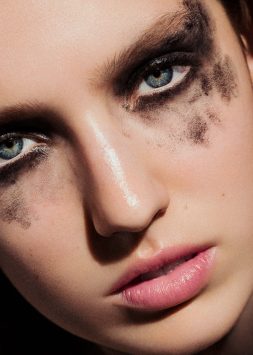 Beauty shoot - Laura Holmelund fra Le Management